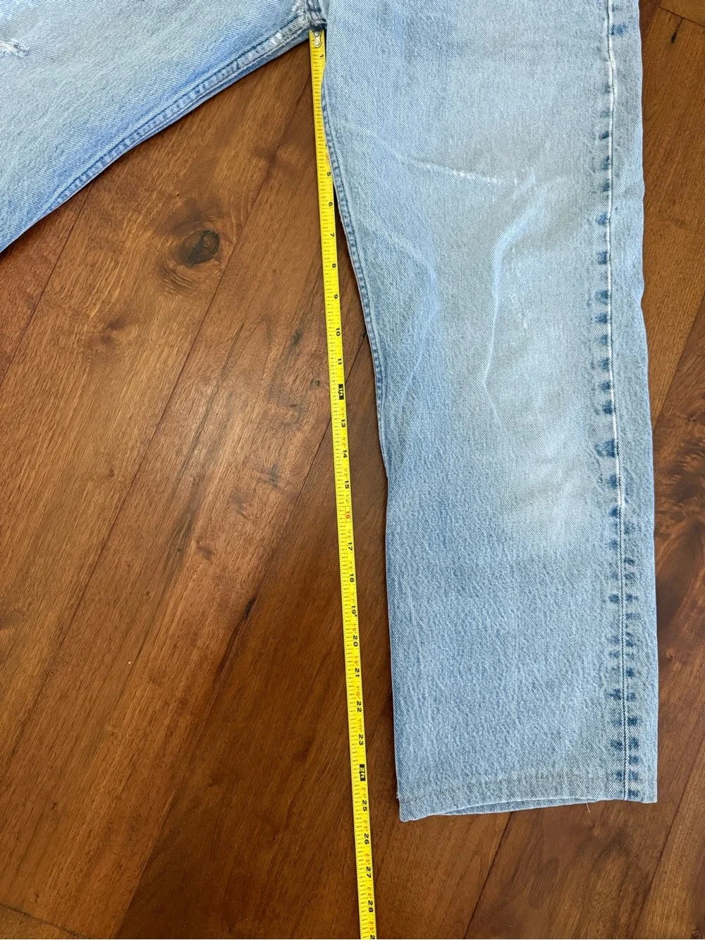 Vintage Levi’s 501 Denim Jeans Made in USA - Picture 8 of 15